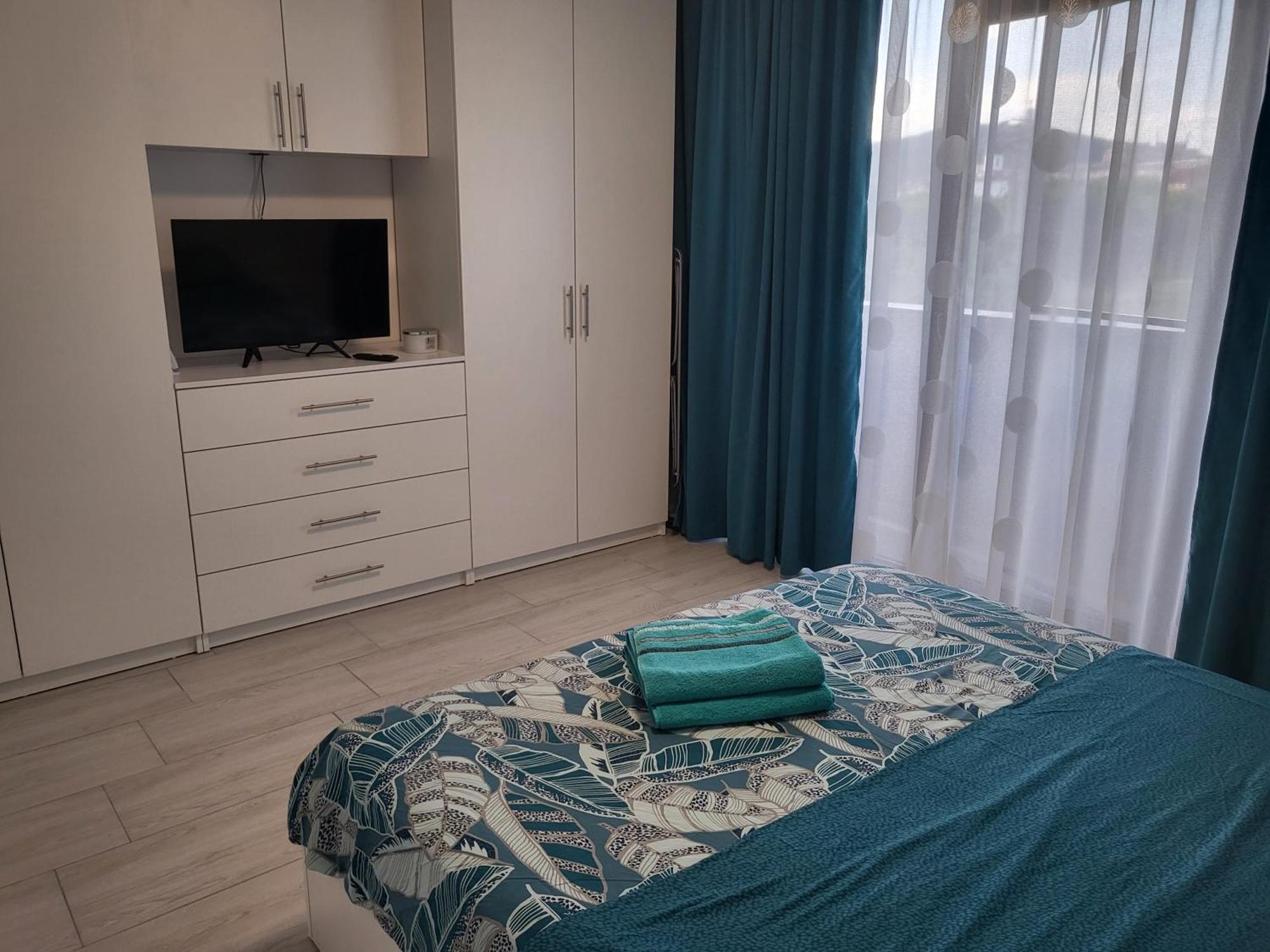 Apartament Alex, Dem Radulescu Râmnicu Vâlcea エクステリア 写真