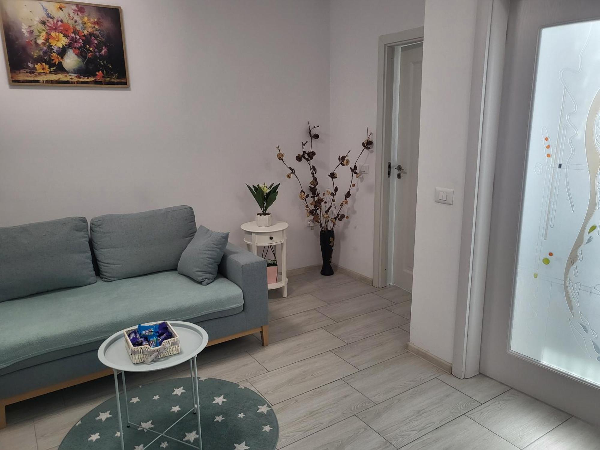 Apartament Alex, Dem Radulescu Râmnicu Vâlcea エクステリア 写真